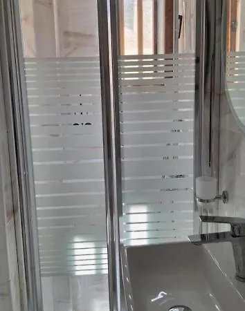 Mani Holidays Néon Oítilon