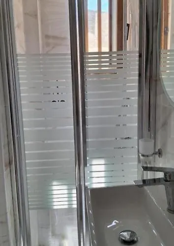 Mani Holidays Néon Oítilon